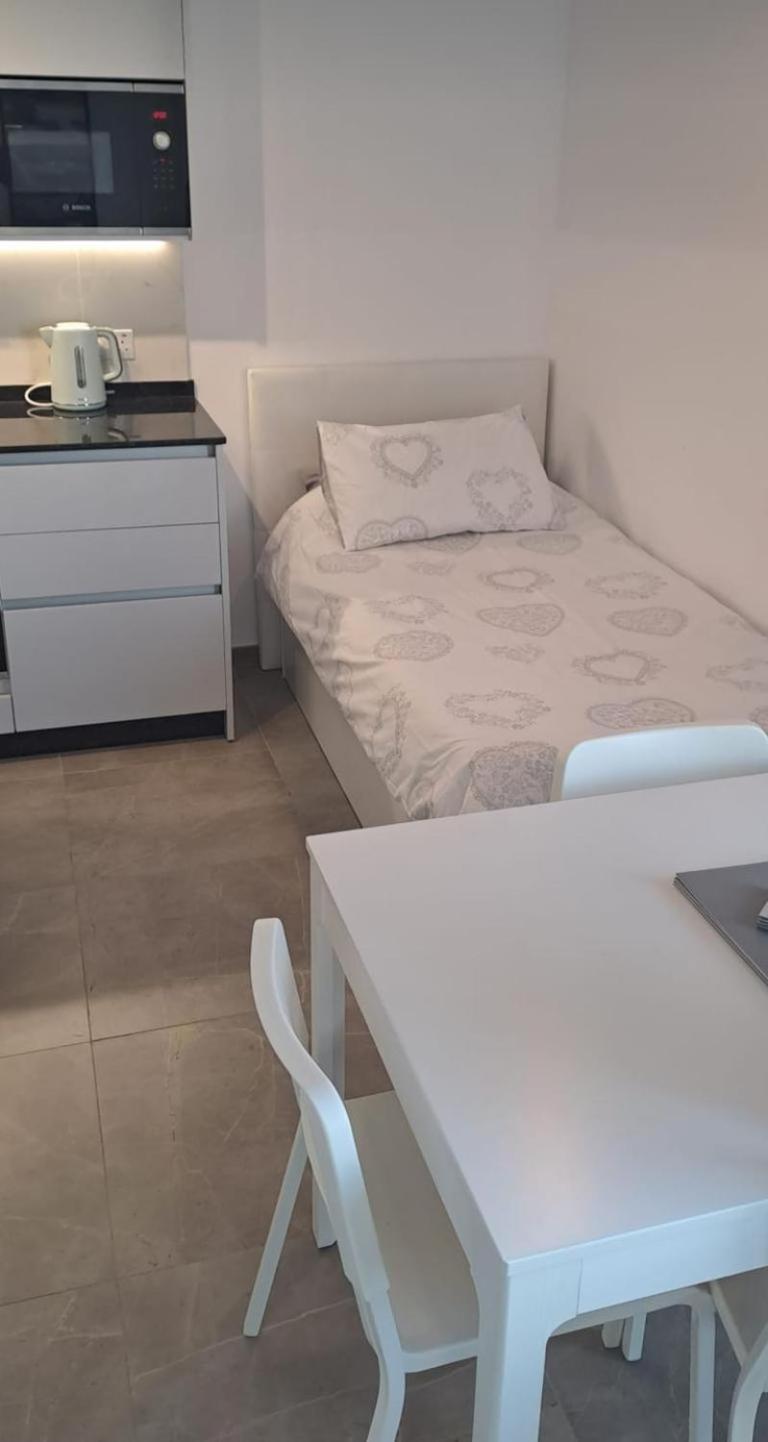 Beautiful Studio In Gibraltar - E1 Exteriér fotografie